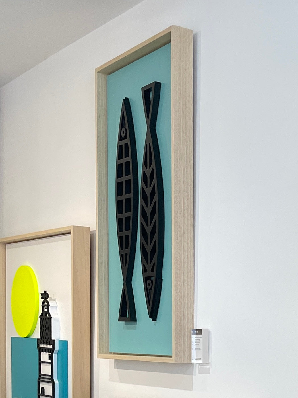 Fine Fish Seafoam | Medium Wood Relief