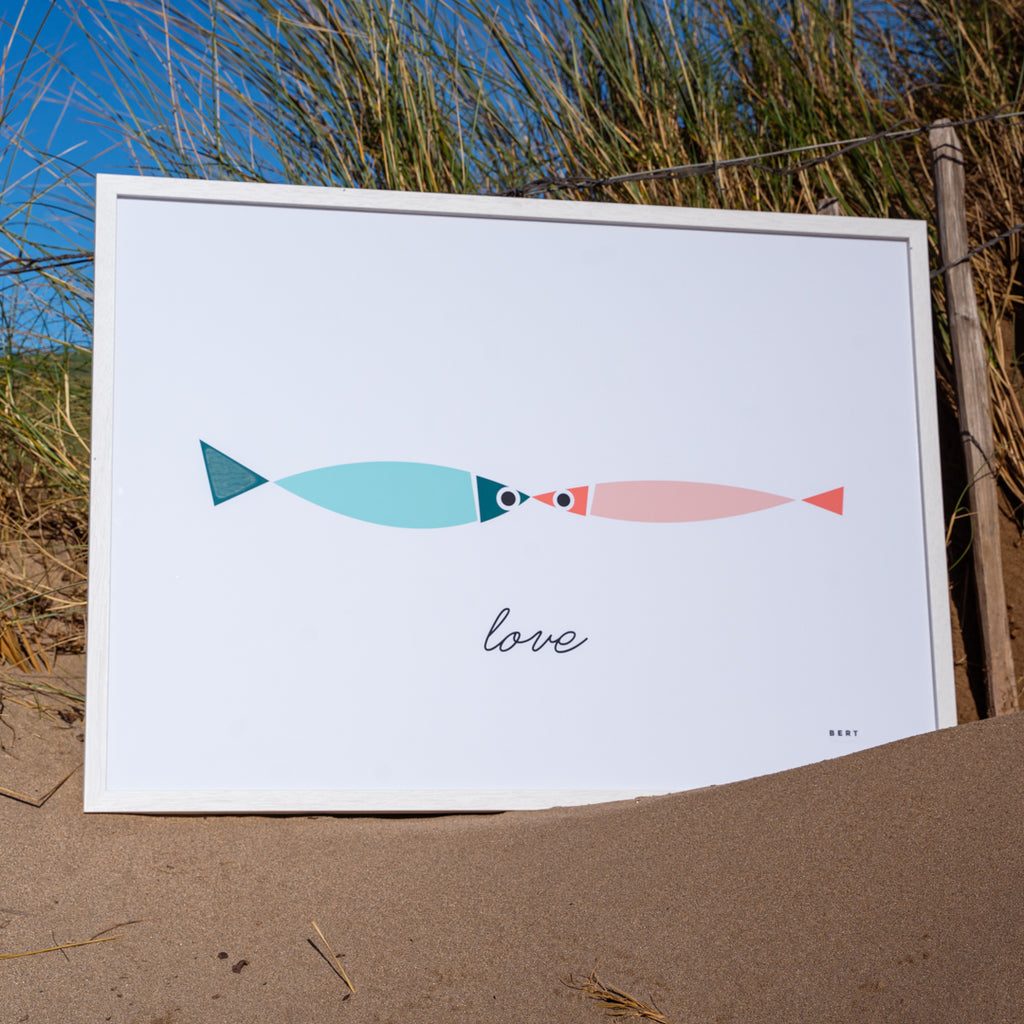 SPRING CLEAN OUTLET | A1 FRAMED ART | FISHY LOVE